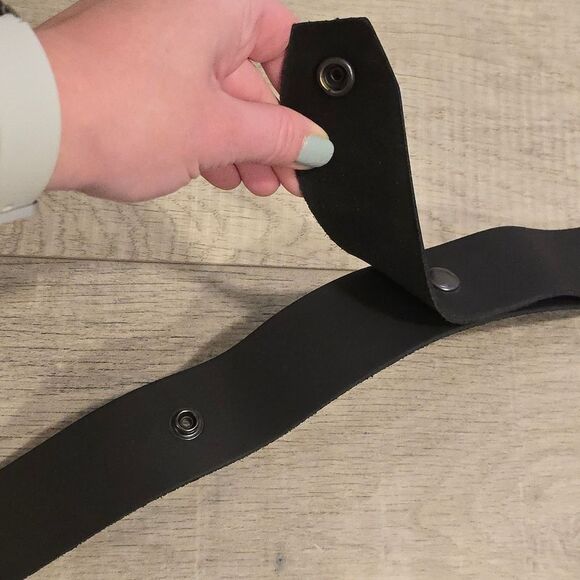 Saddle Black Genuine Leather Adjustable Snap Belt size 34-50 - Picture 3 of 8